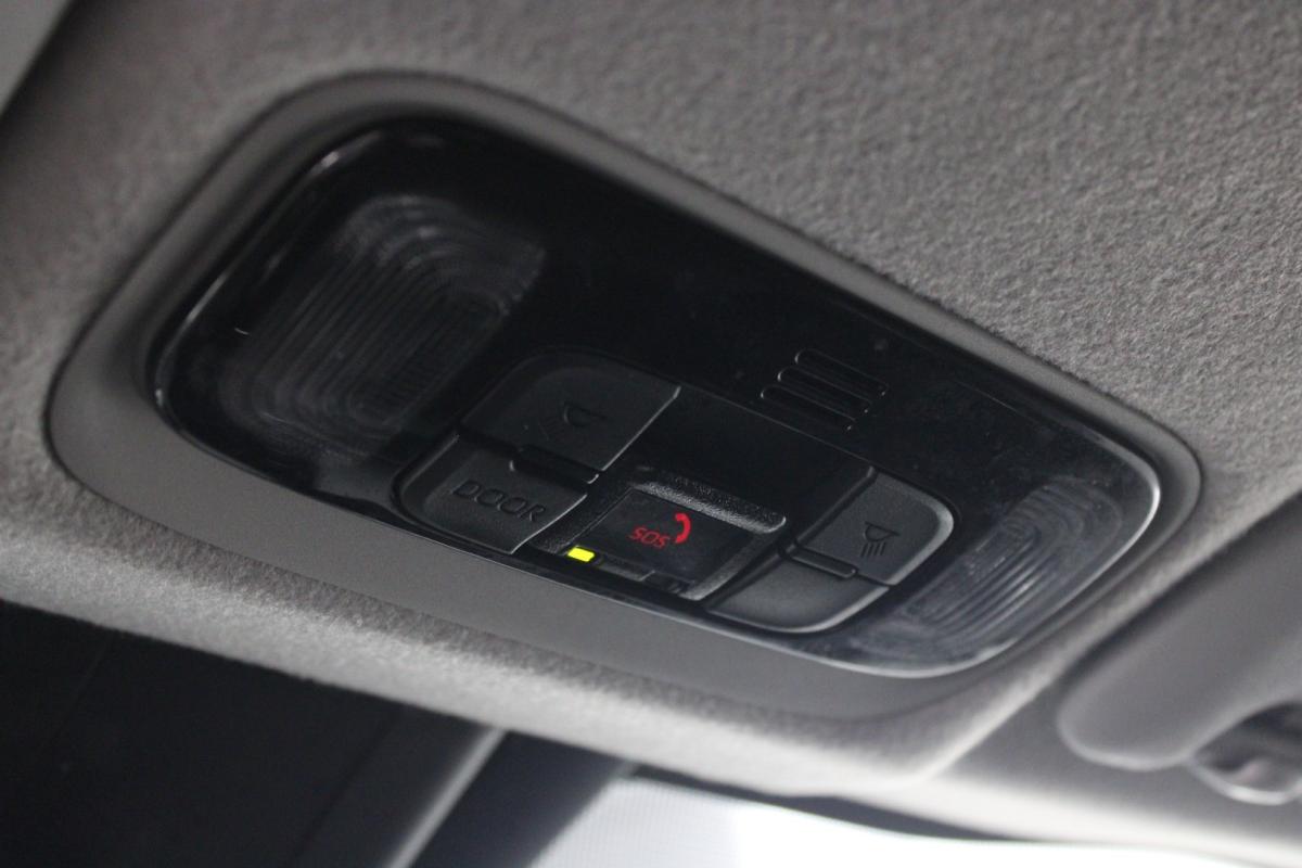 toyota-yaris-2021-hibrido-a-gasolina-1490cc