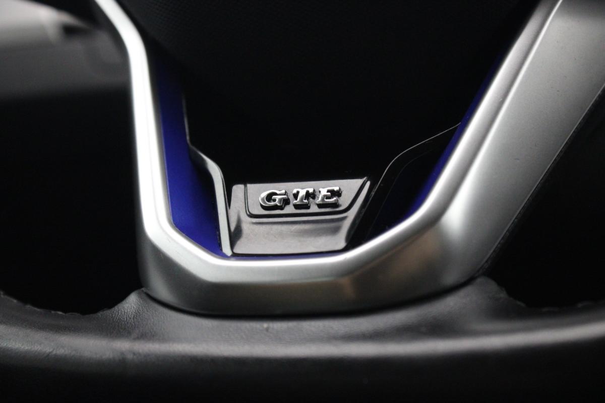 volkswagen-passat-variant-2020-hibrido-a-gasolina-1395cc