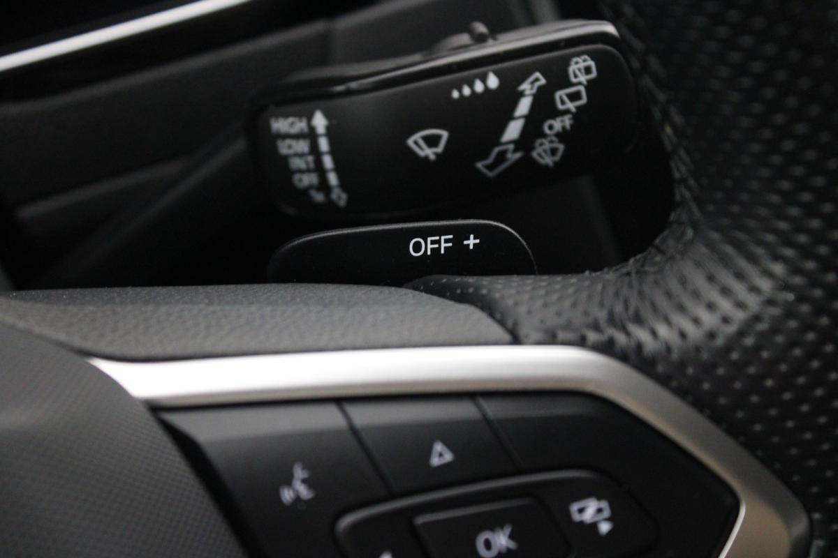 volkswagen-passat-variant-2020-hibrido-a-gasolina-1395cc
