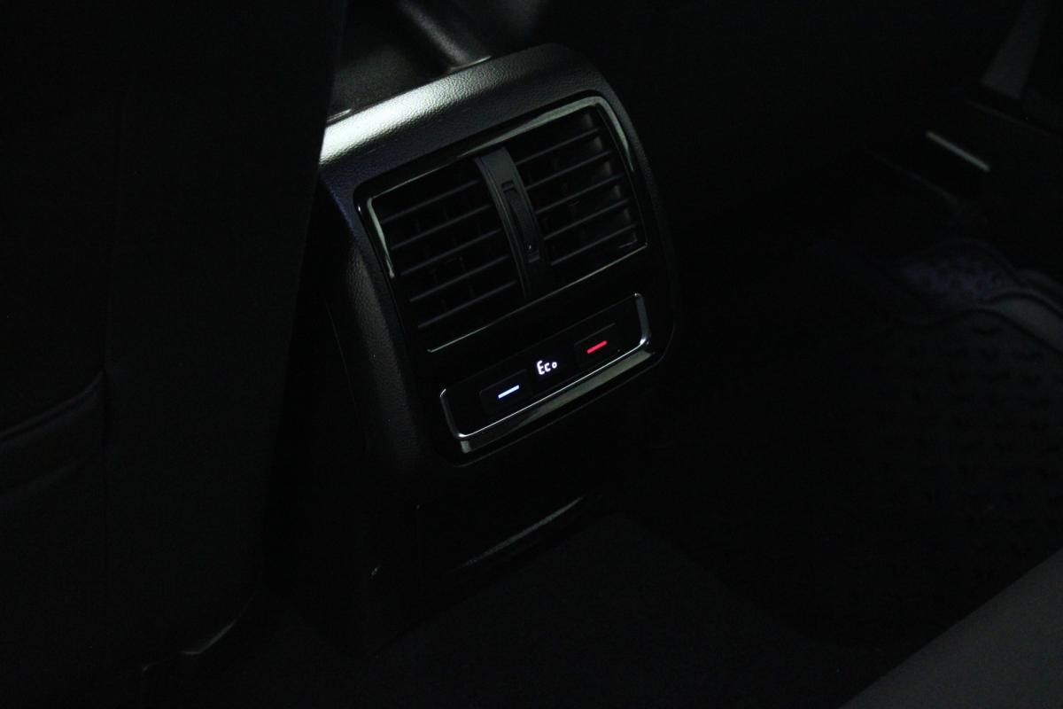 volkswagen-passat-variant-2020-hibrido-a-gasolina-1395cc