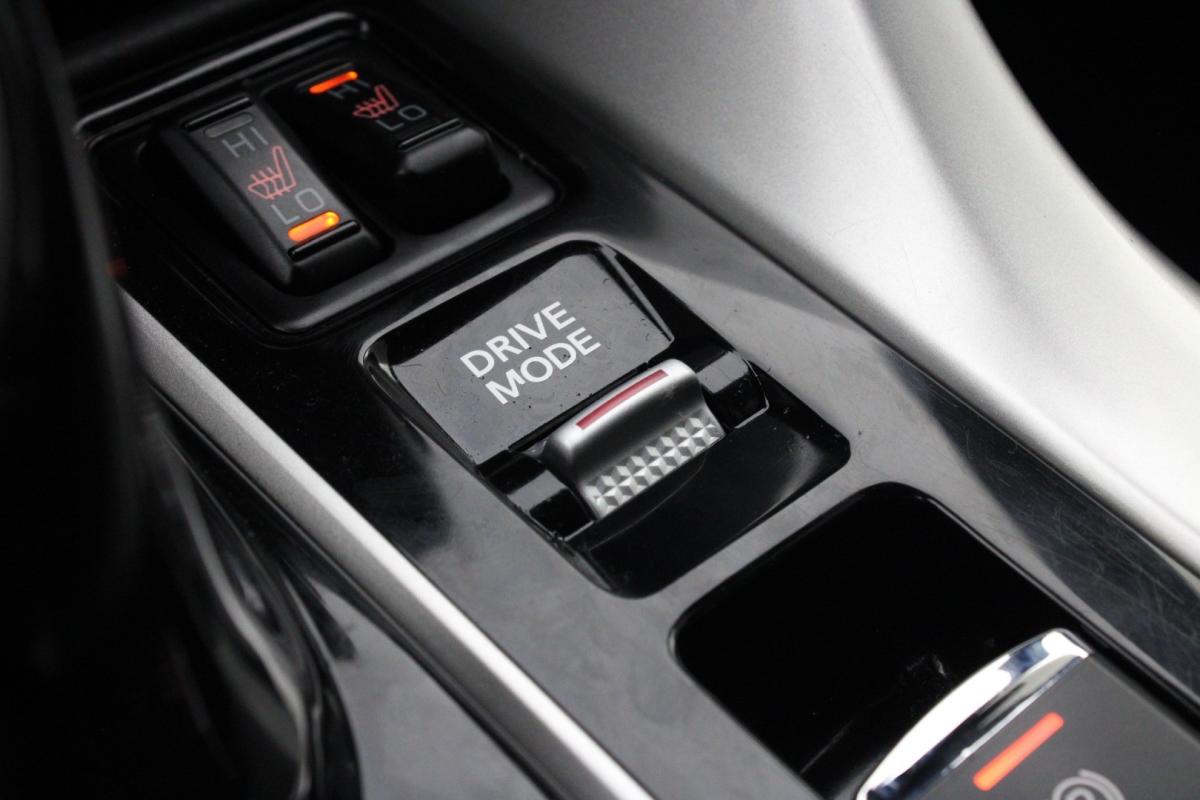 mitsubishi-eclipse-cross-2022-hibrido-a-gasolina-2360cc