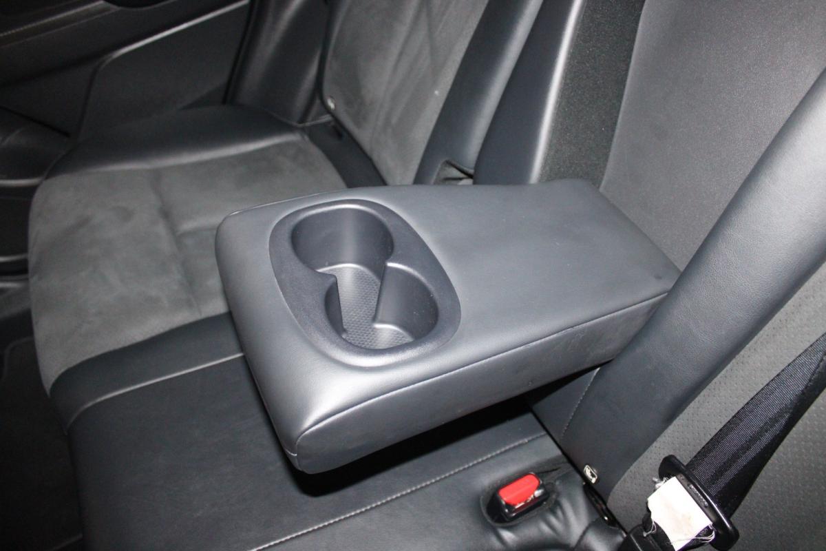 mitsubishi-eclipse-cross-2022-hibrido-a-gasolina-2360cc