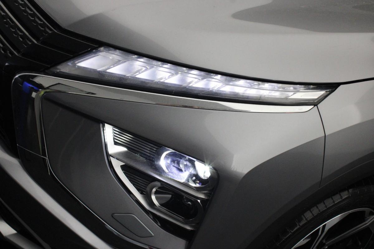 mitsubishi-eclipse-cross-2022-hibrido-a-gasolina-2360cc