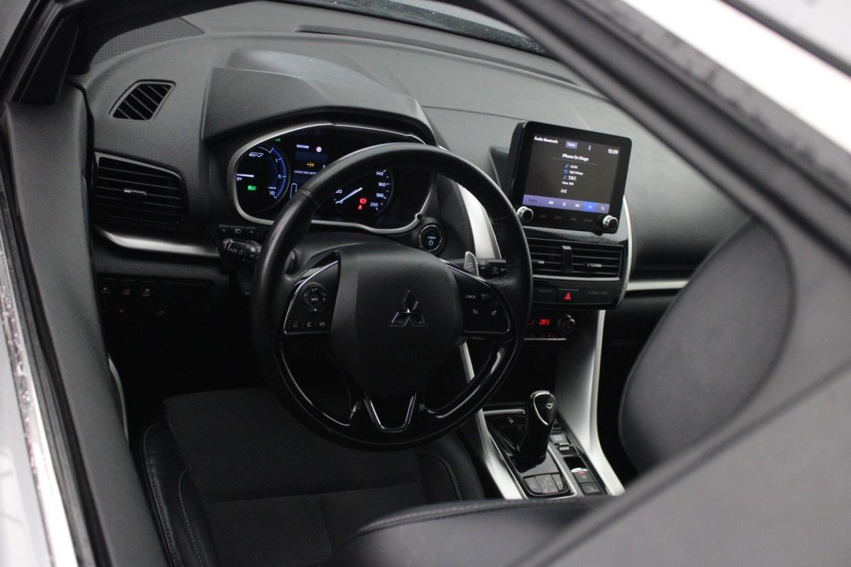 mitsubishi-eclipse-cross-2022-hibrido-a-gasolina-2360cc