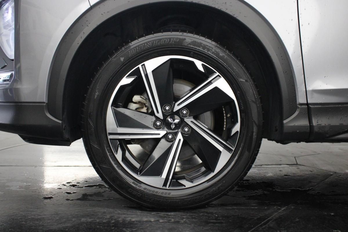 mitsubishi-eclipse-cross-2022-hibrido-a-gasolina-2360cc