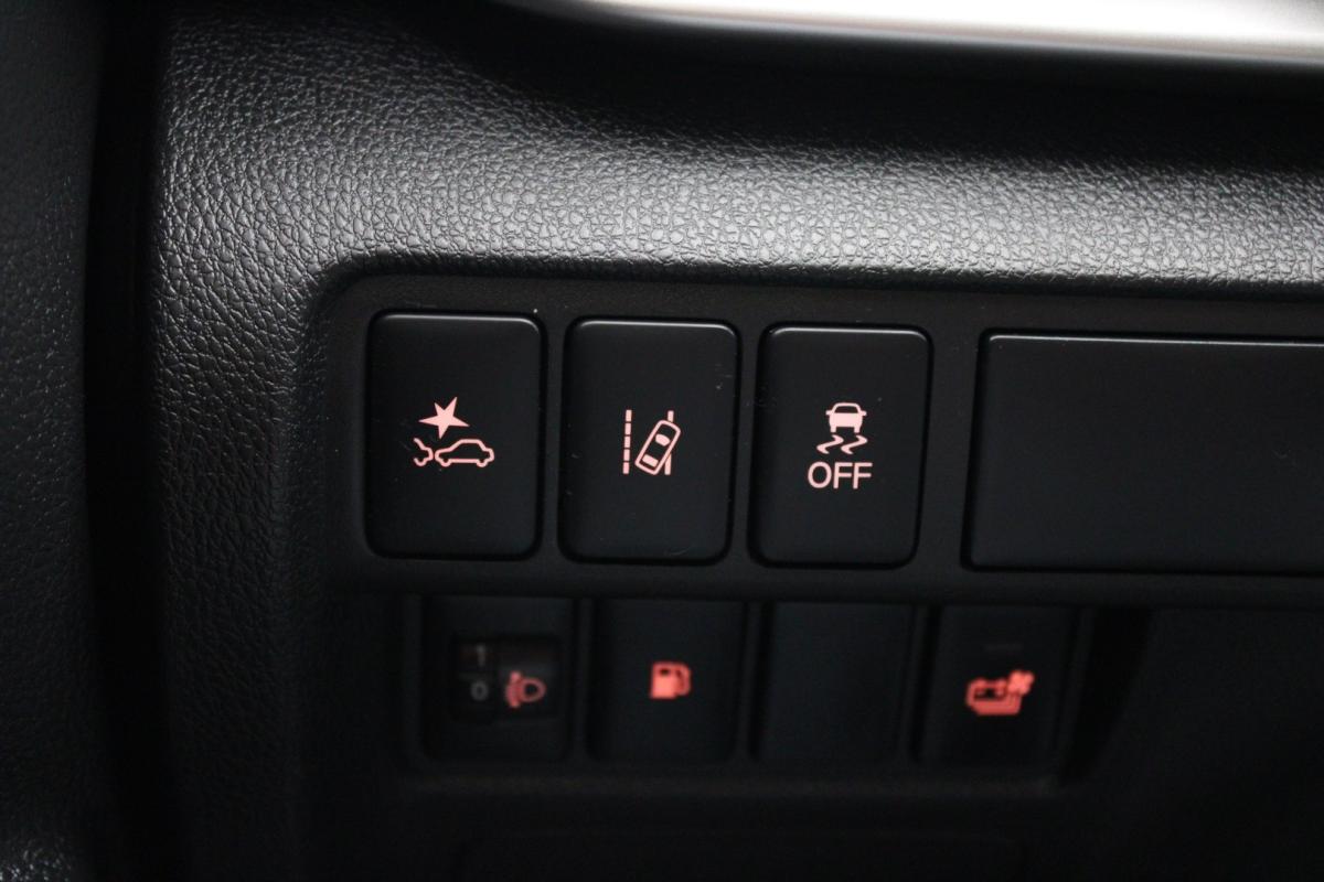 mitsubishi-eclipse-cross-2022-hibrido-a-gasolina-2360cc