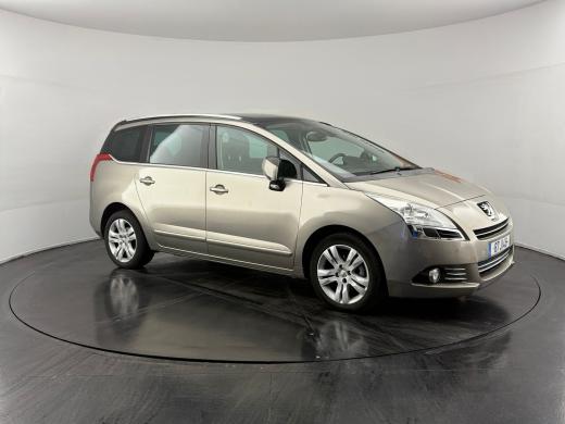 peugeot-5008-2010-diesel-1560cc