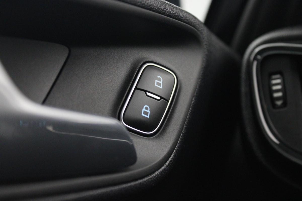 ford-fiesta-2022-gasolina-998cc
