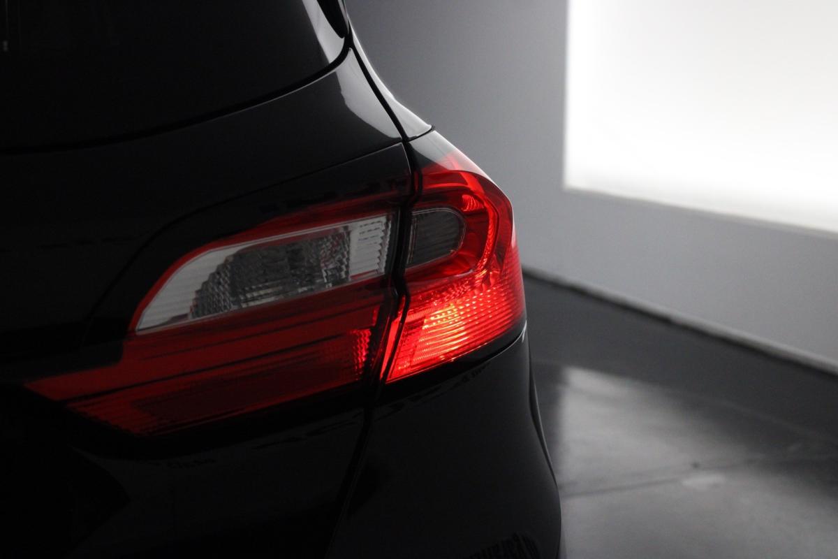 ford-fiesta-2022-gasolina-998cc