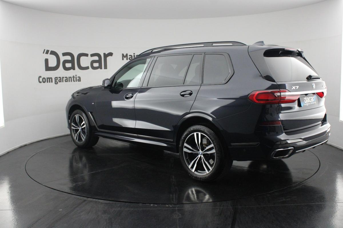bmw-x7-2021-diesel-2993cc
