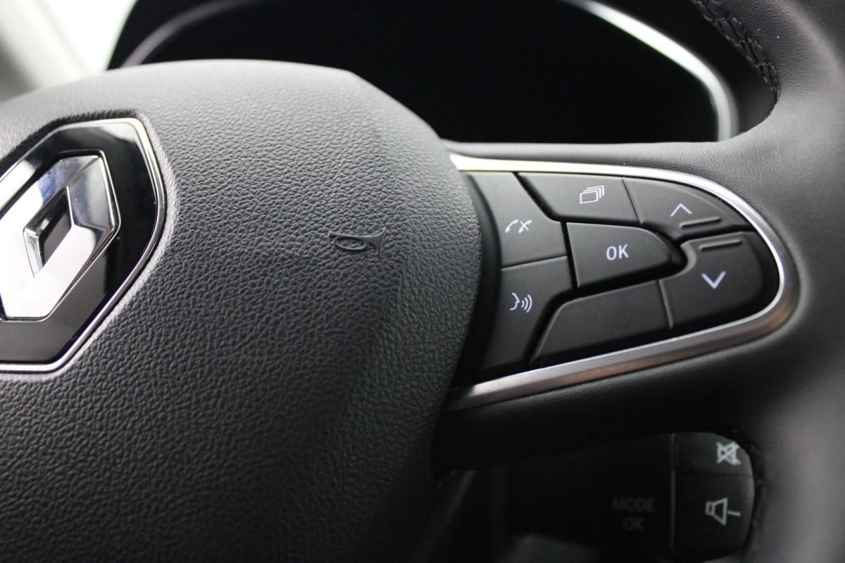 renault-megane-sport-tourer-2021-hibrido-a-gasolina-1598cc