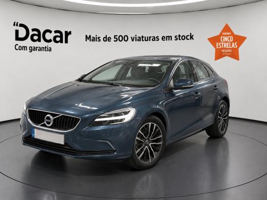 volvo-v40-2019-diesel-1969cc