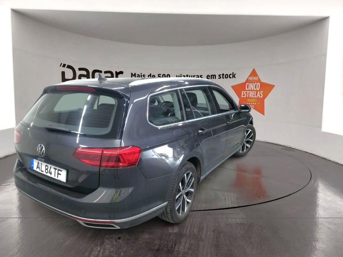 volkswagen-passat-2021-hibrido-a-gasolina-1395cc