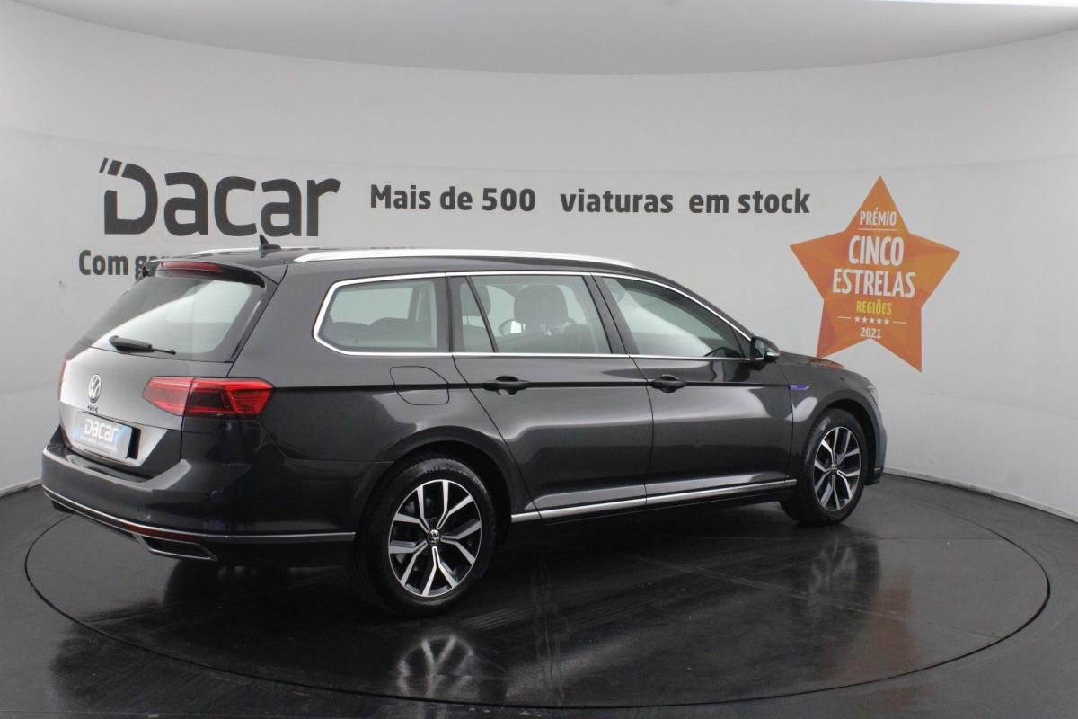 volkswagen-passat-2021-hibrido-a-gasolina-1395cc
