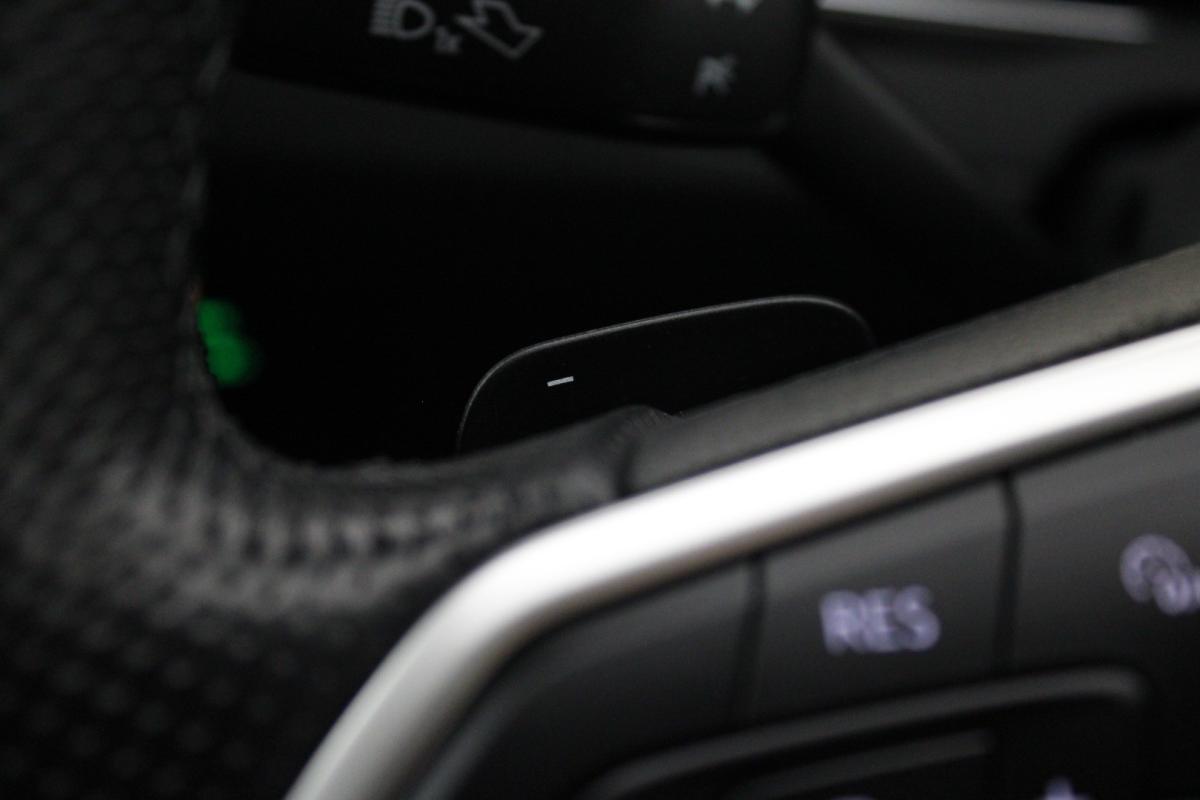 volkswagen-passat-2021-hibrido-a-gasolina-1395cc