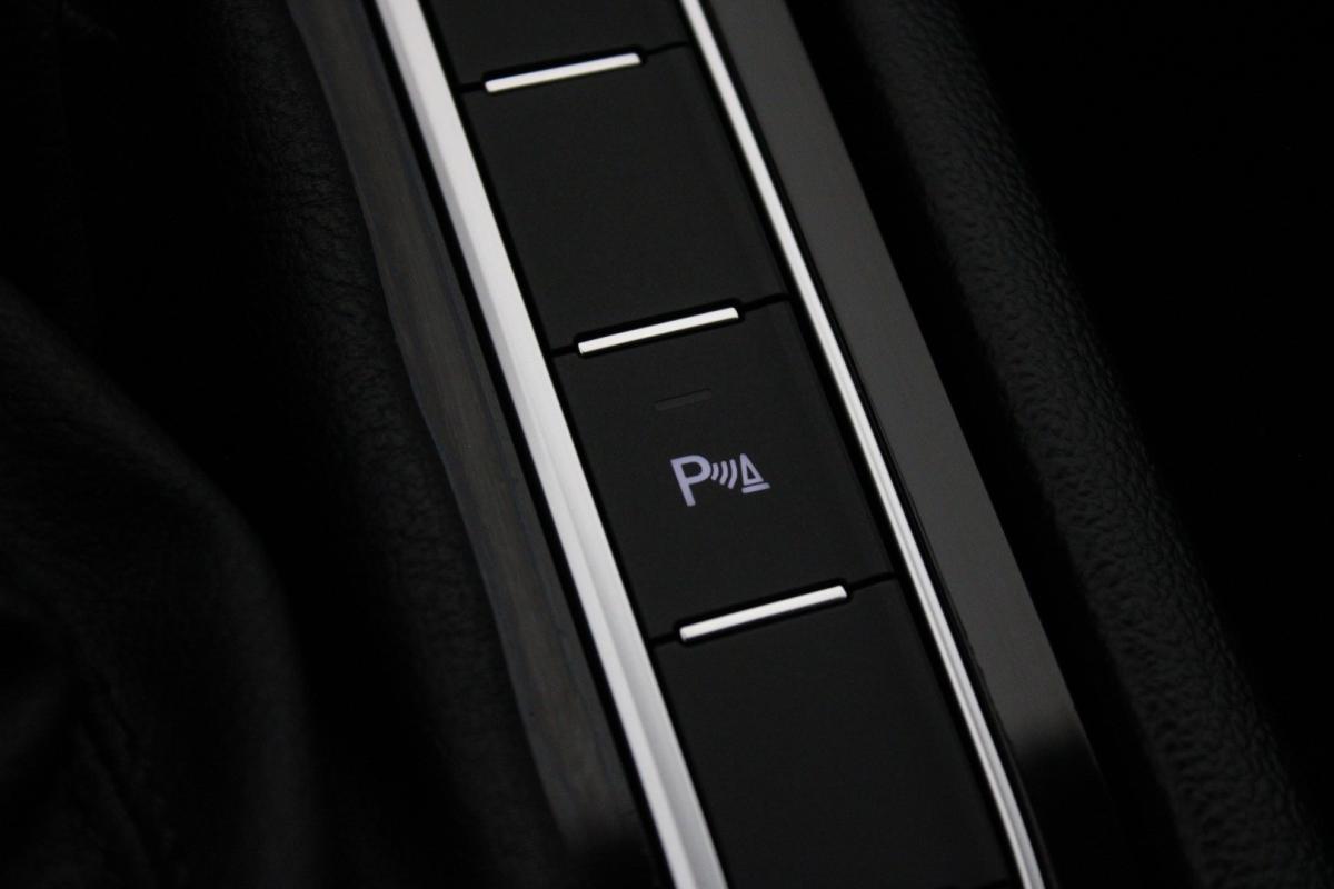 volkswagen-passat-2021-hibrido-a-gasolina-1395cc