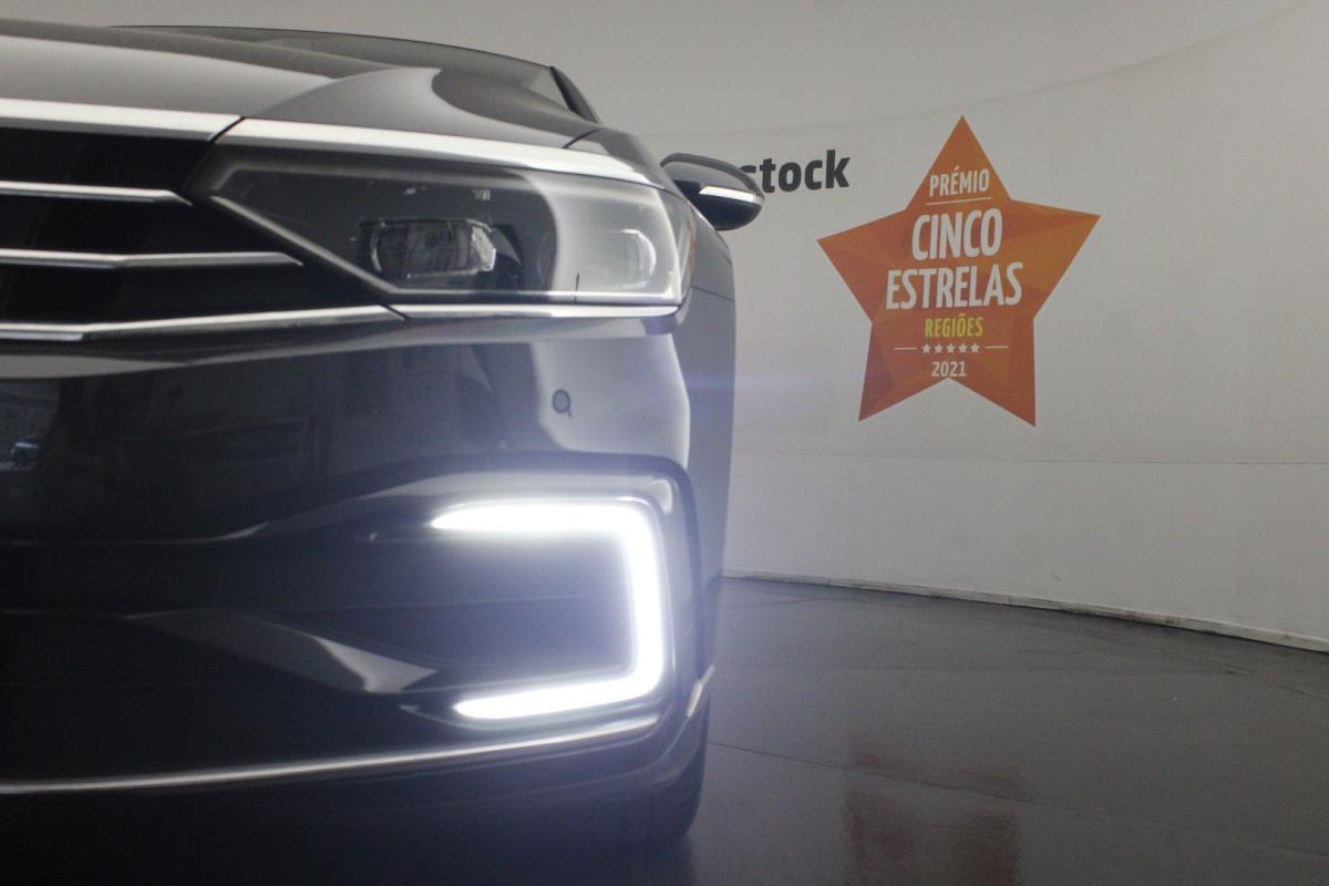 volkswagen-passat-2021-hibrido-a-gasolina-1395cc