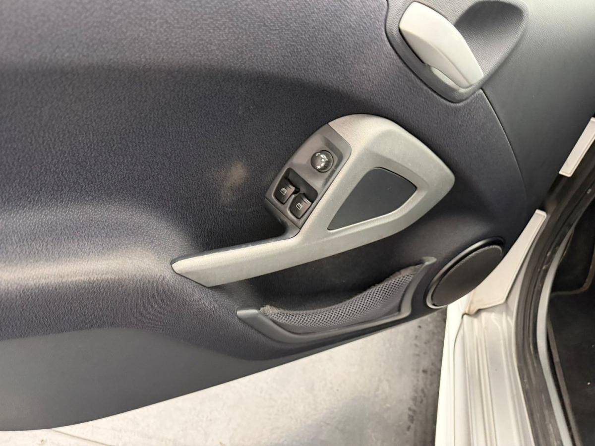 smart-fortwocoupe-2012-diesel-799cc