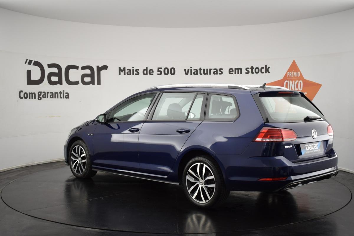 volkswagen-golf-variant-2018-diesel-1598cc