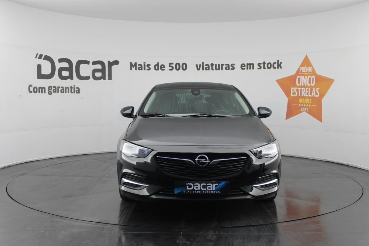 opel-insignia-2019-diesel-1598cc