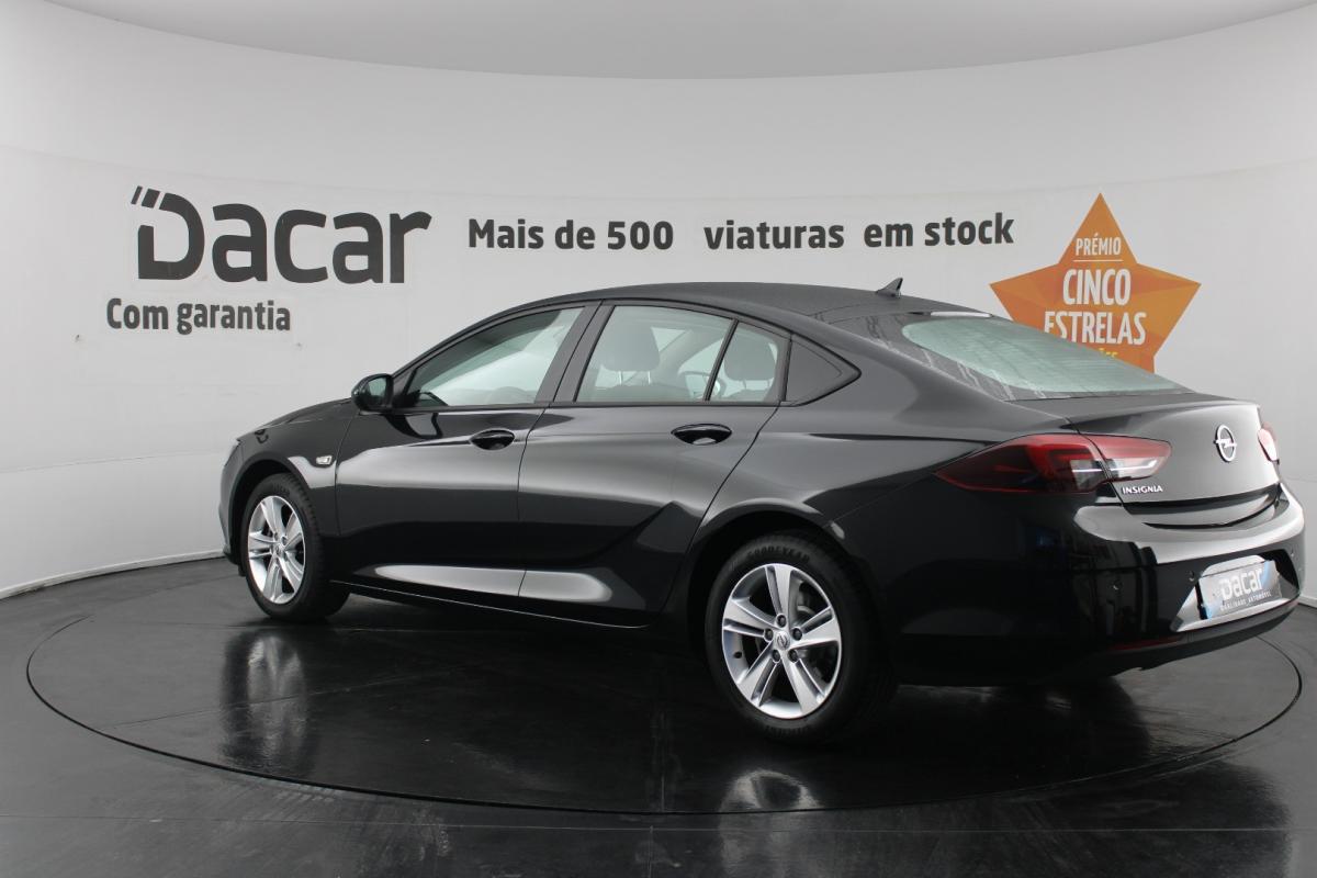 opel-insignia-2019-diesel-1598cc