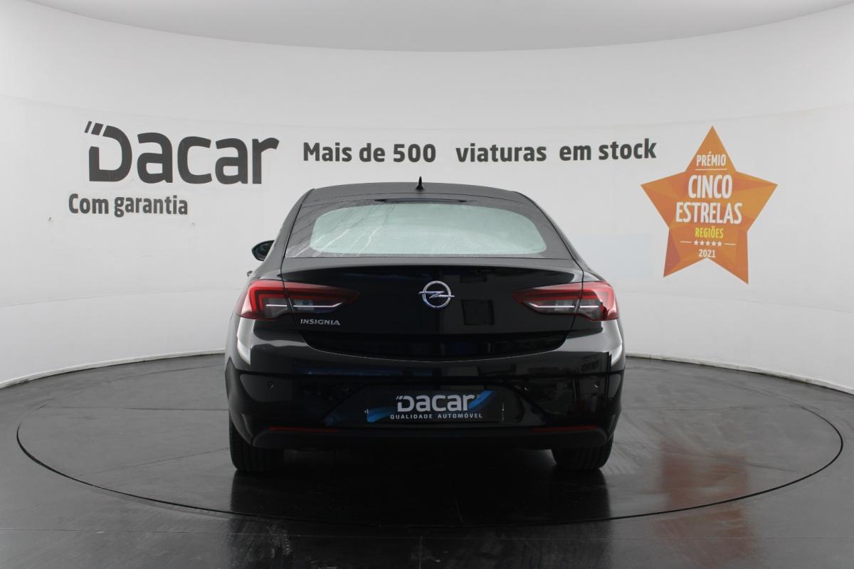 opel-insignia-2019-diesel-1598cc