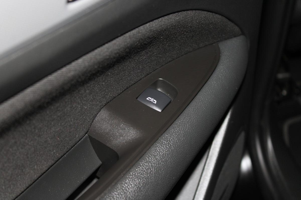 opel-insignia-2019-diesel-1598cc