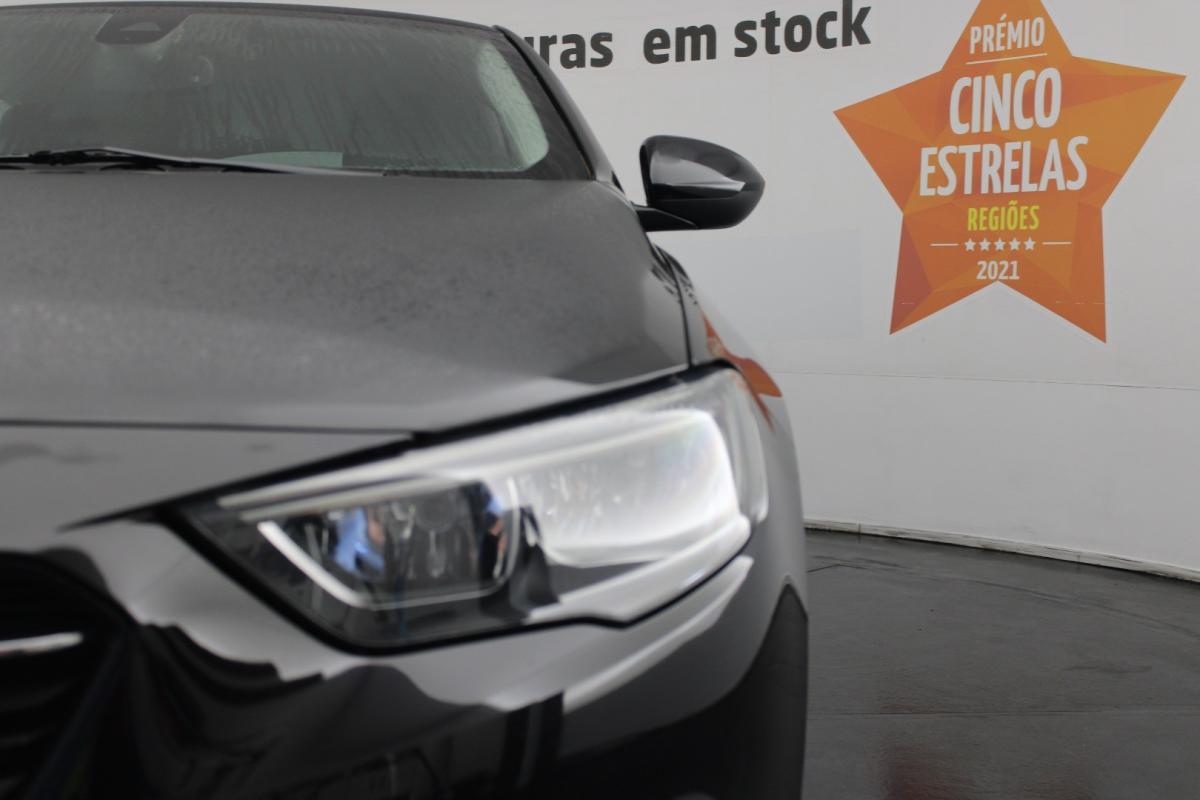 opel-insignia-2019-diesel-1598cc