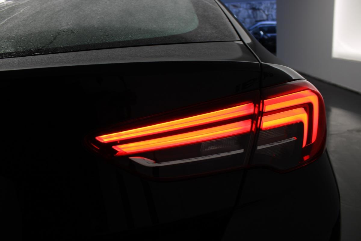 opel-insignia-2019-diesel-1598cc