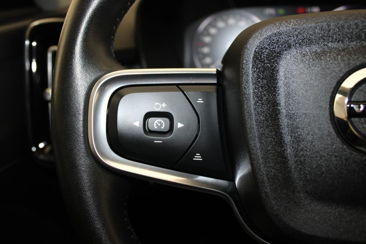 volvo-xc40-2020-hibrido-a-gasolina-1477cc