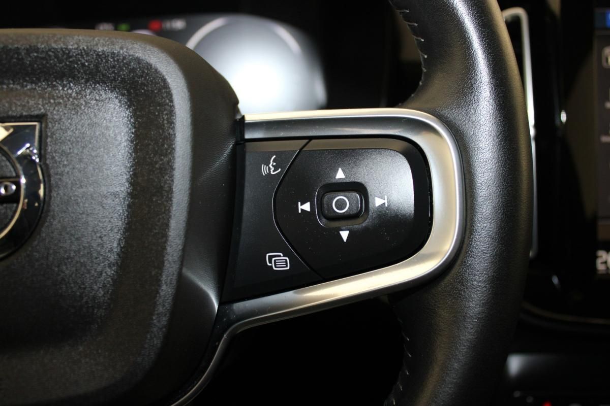 volvo-xc40-2020-hibrido-a-gasolina-1477cc