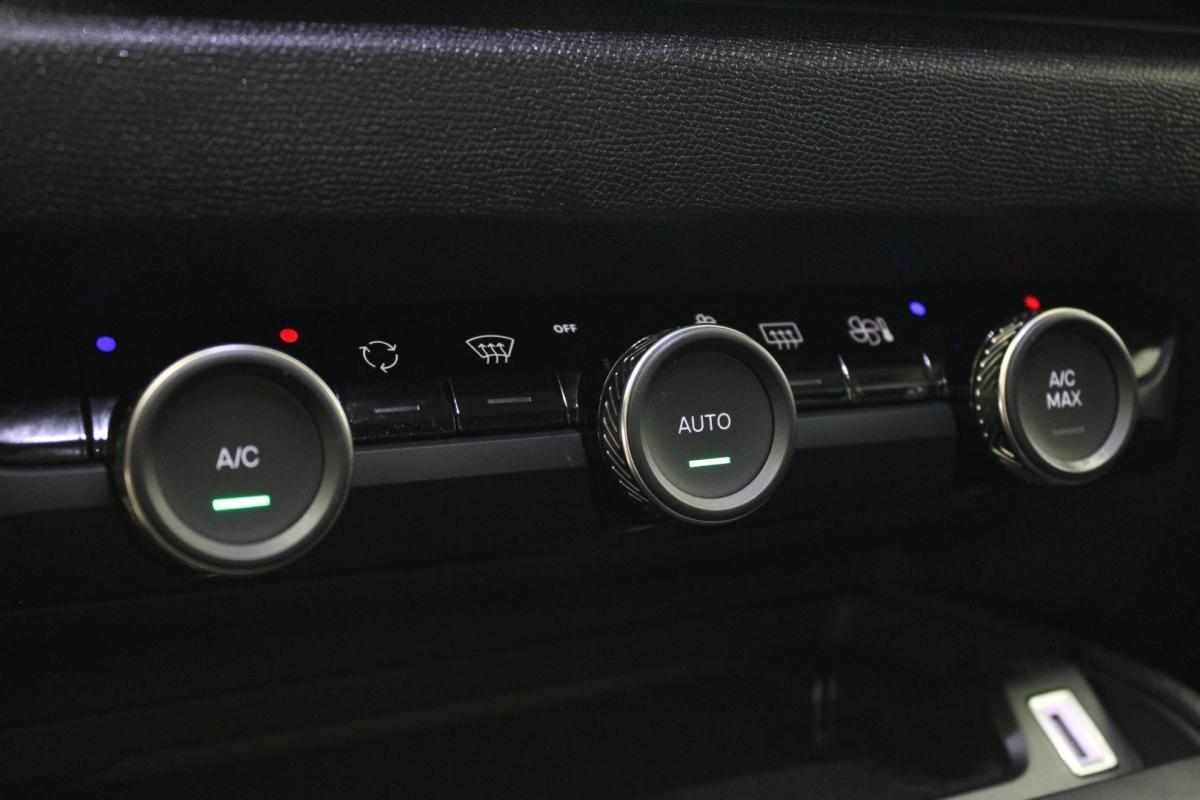 citroen-c4-1-2-puretech-2024-gasolina-1199cc