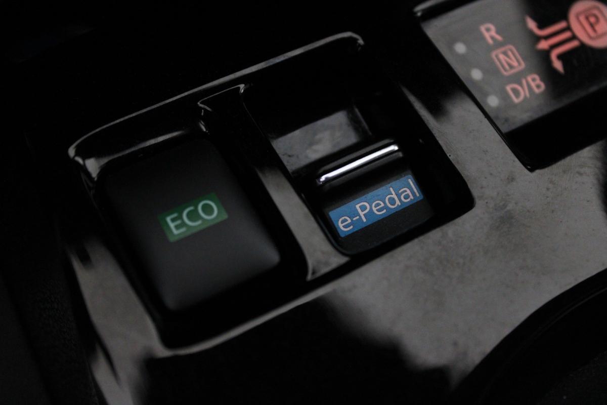 nissan-leaf-2020-eletrico-0cc