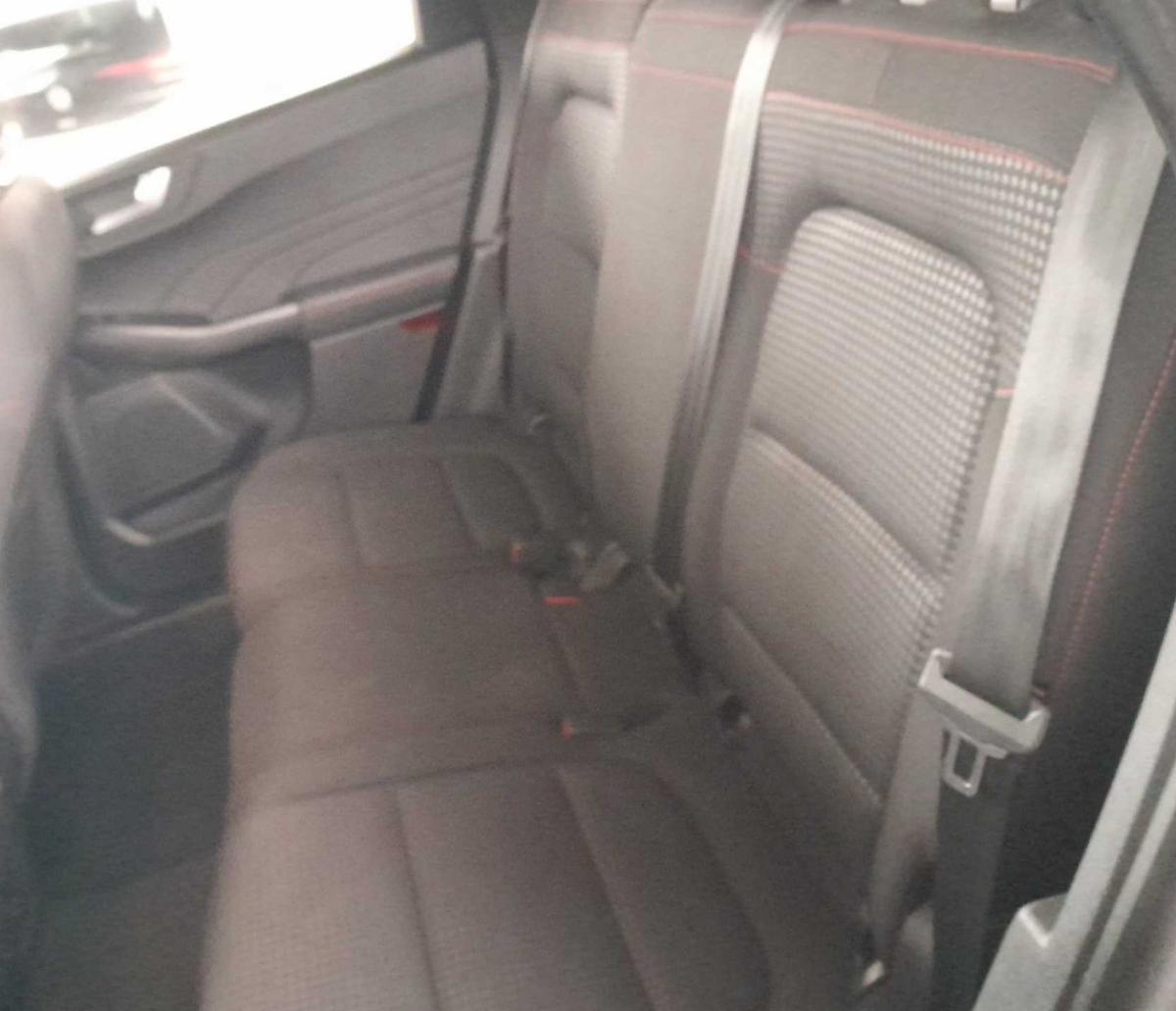 ford-kuga-2022-gasolina-1499cc
