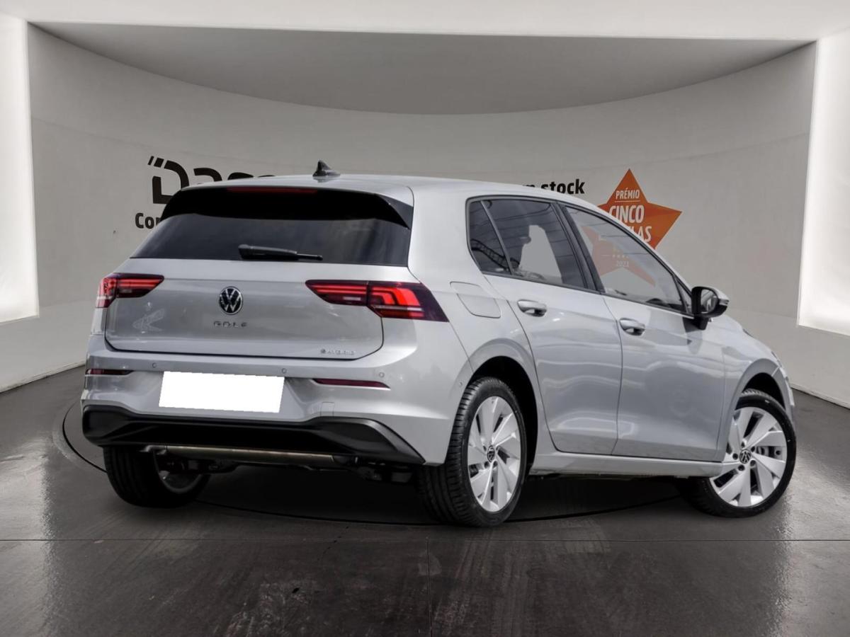 volkswagen-golf-2025-hibrido-a-gasolina-1498cc