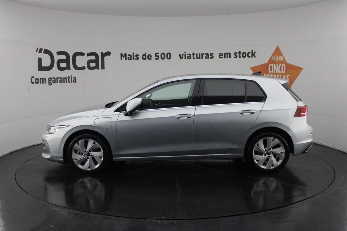 volkswagen-golf-2025-hibrido-a-gasolina-1498cc