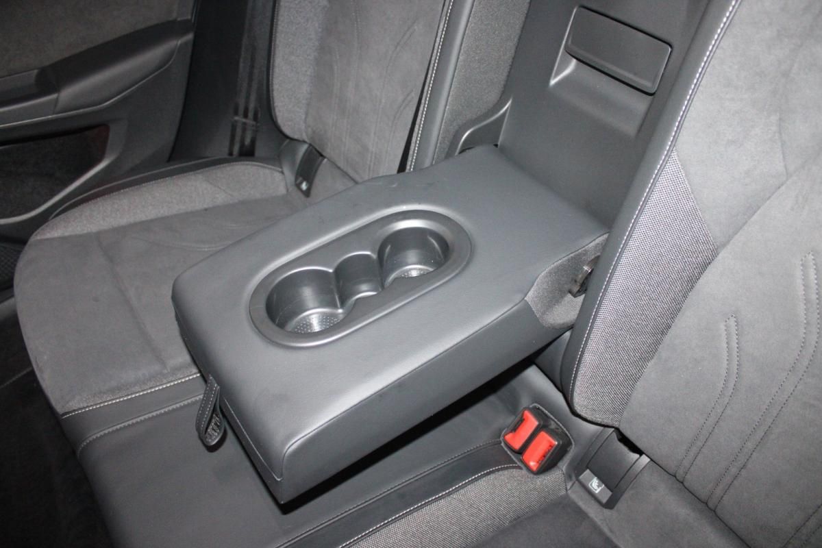 volkswagen-golf-2025-hibrido-a-gasolina-1498cc