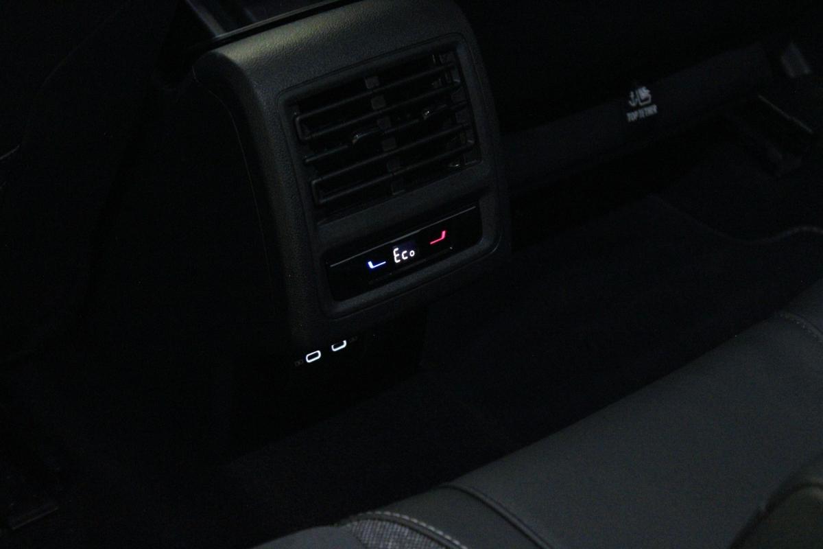volkswagen-golf-2025-hibrido-a-gasolina-1498cc