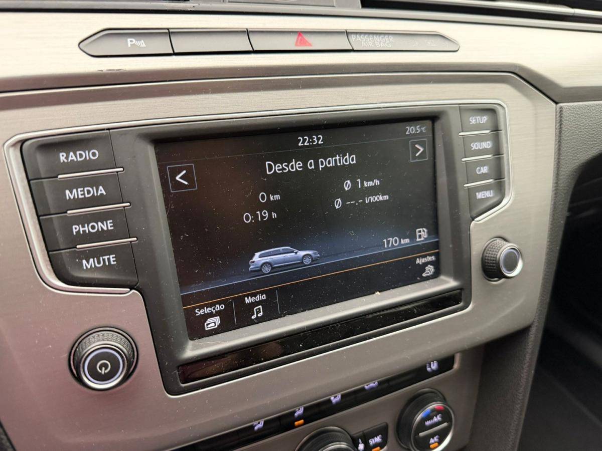 volkswagen-passat-variant-2015-diesel-1598cc