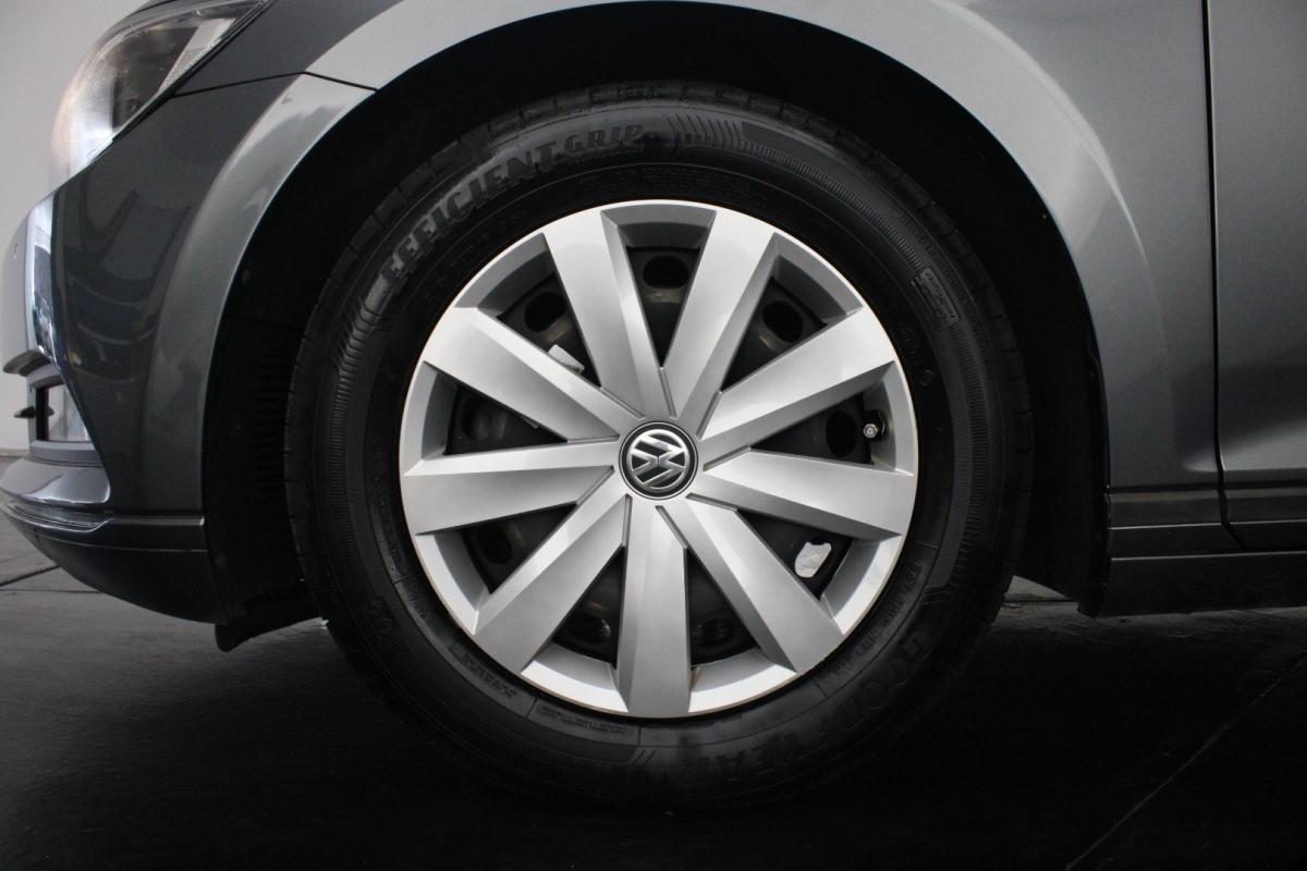volkswagen-passat-variant-2017-diesel-1598cc