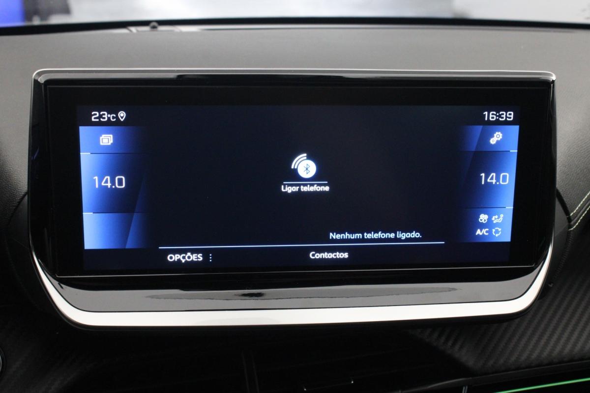 peugeot-208-2022-diesel-1499cc