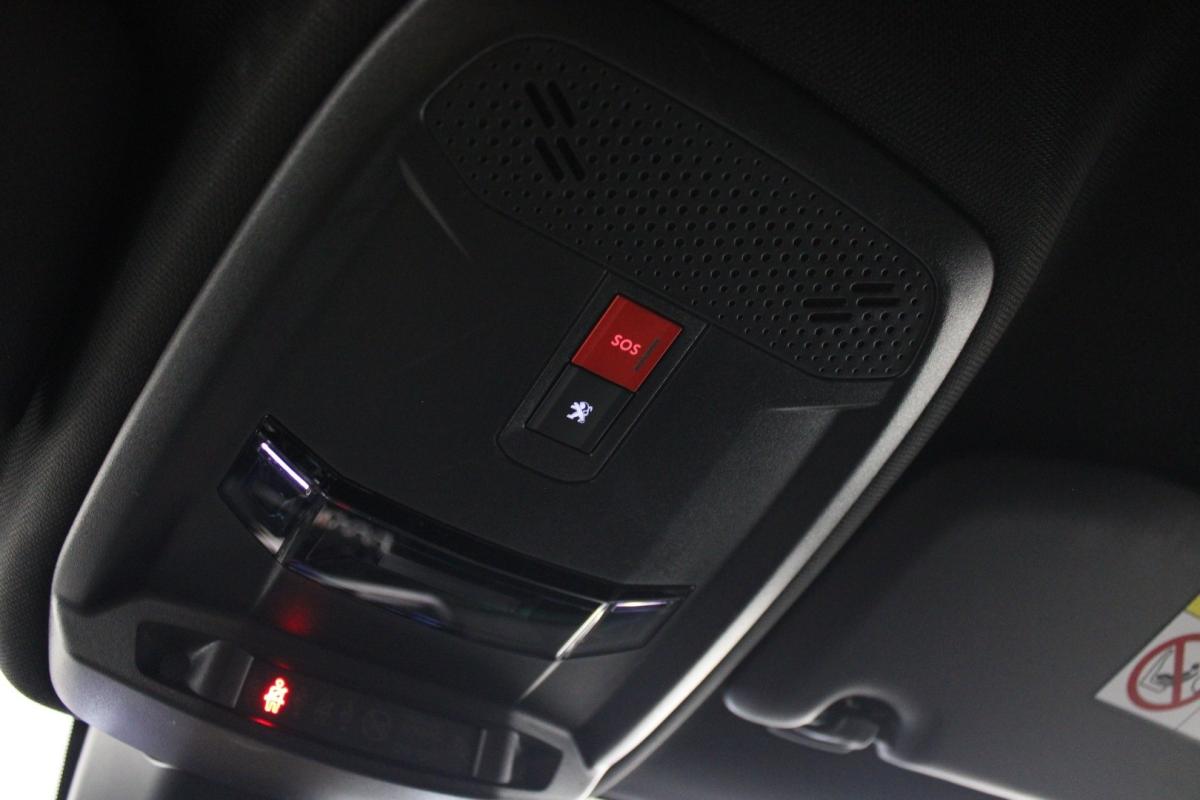 peugeot-208-2022-diesel-1499cc
