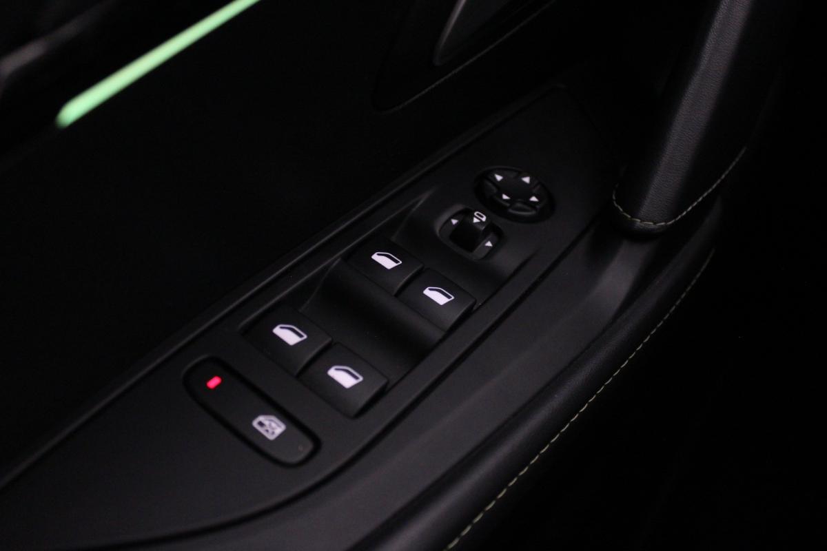 peugeot-208-2022-diesel-1499cc