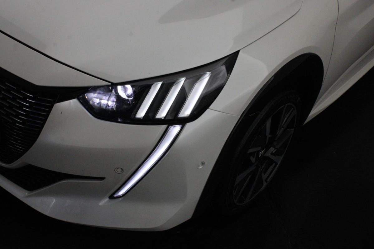 peugeot-208-2022-diesel-1499cc