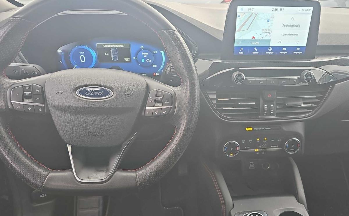 ford-kuga-2023-hibrido-a-gasolina-2488cc