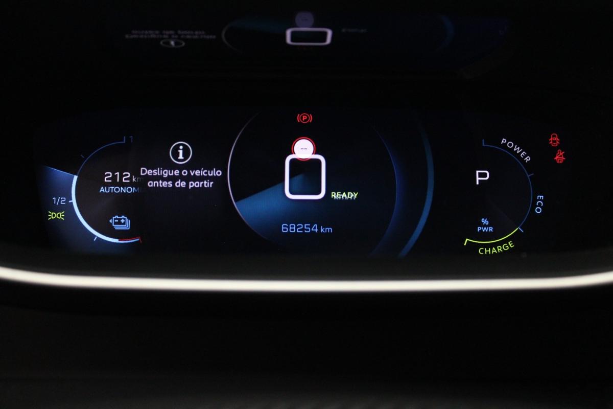 peugeot-2008-2022-eletrico-0cc