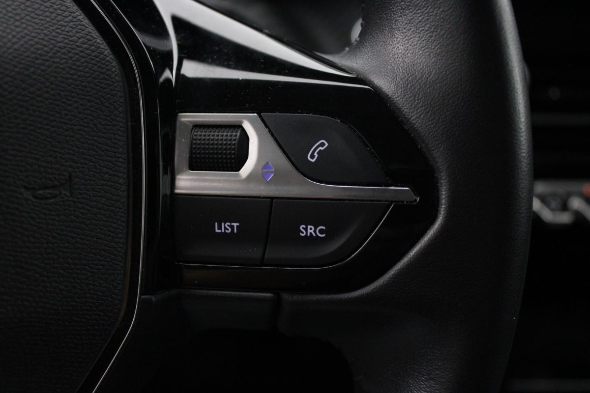 peugeot-2008-2022-eletrico-0cc