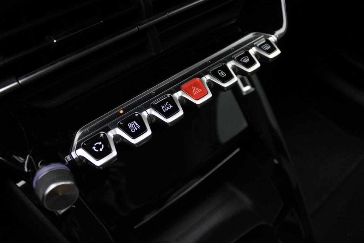 peugeot-2008-2022-eletrico-0cc