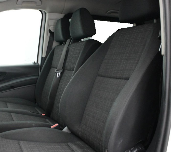 mercedes-benz-vito-2022-diesel-1950cc