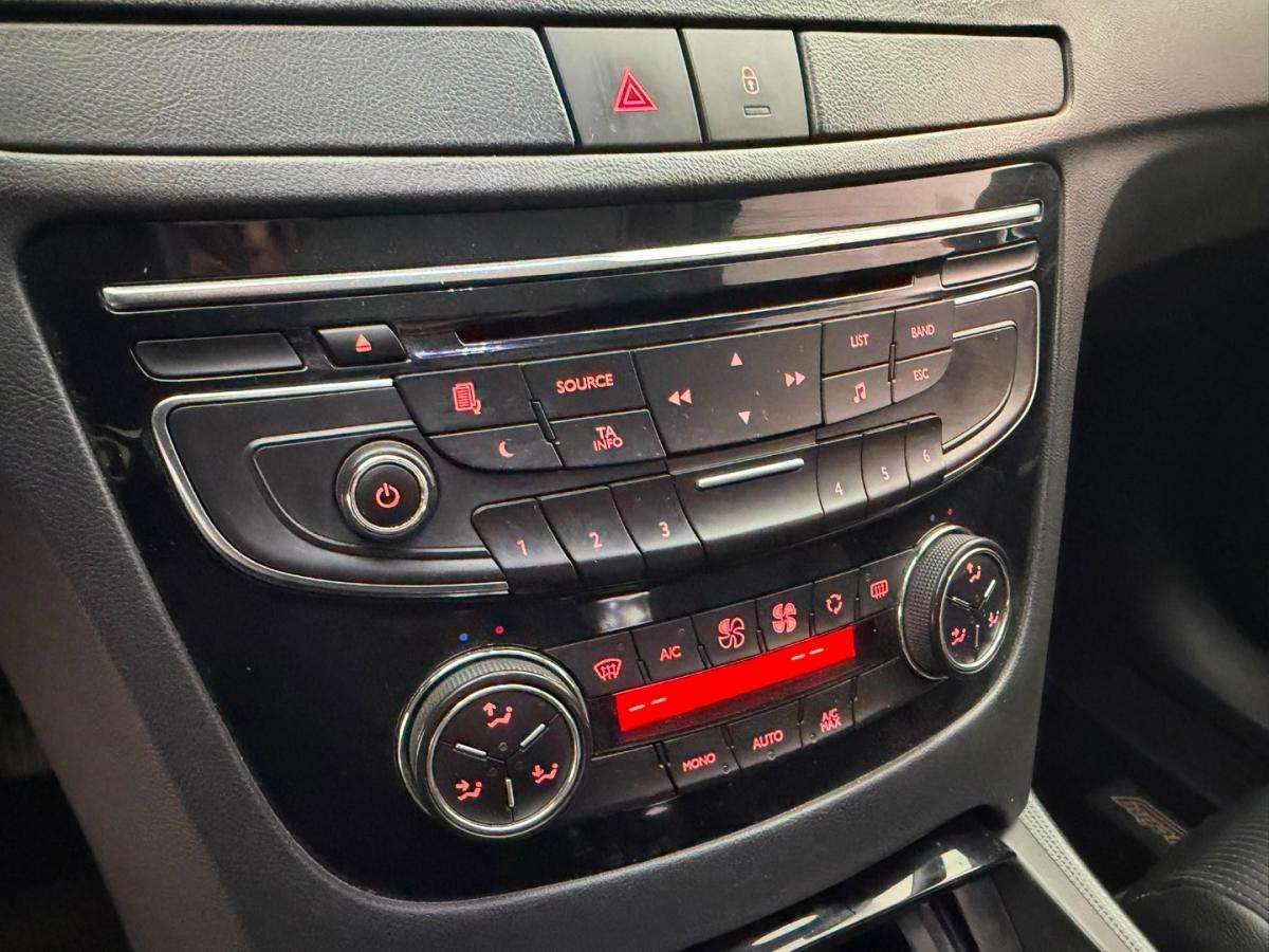 peugeot-508-sw-2011-diesel-1560cc